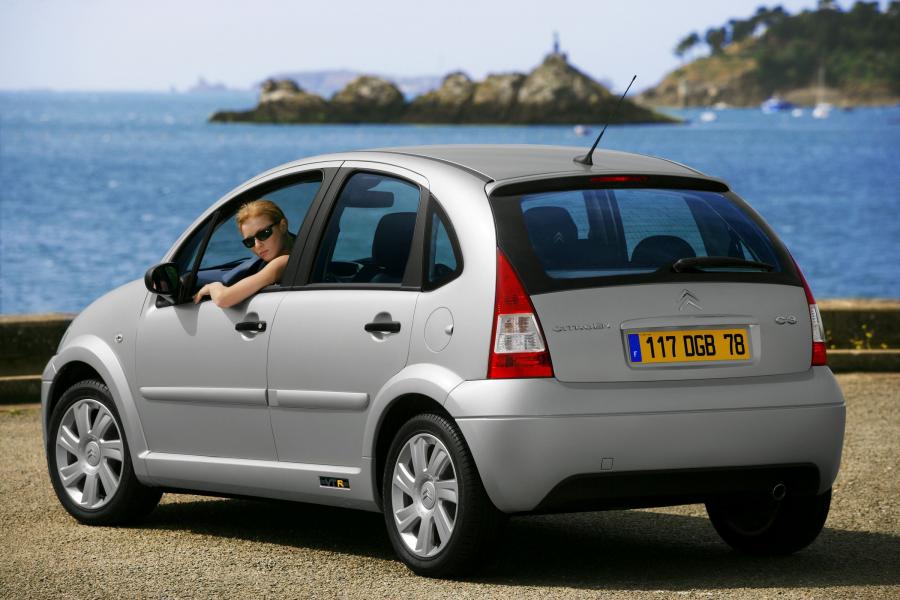  Citroen C3 VTR 2005 года  (фото 22 из 45)